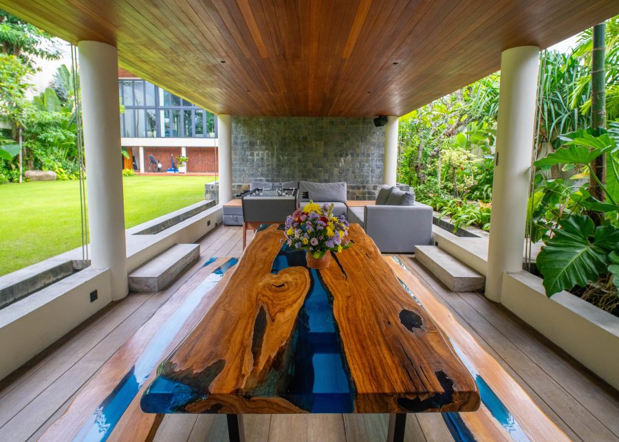 Outdoor lounge and dining area at The Lilly Pad luxury villa