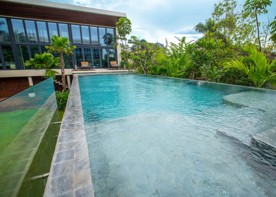 The outdoor raised swimming pool at The Lilly Pad luxury villa